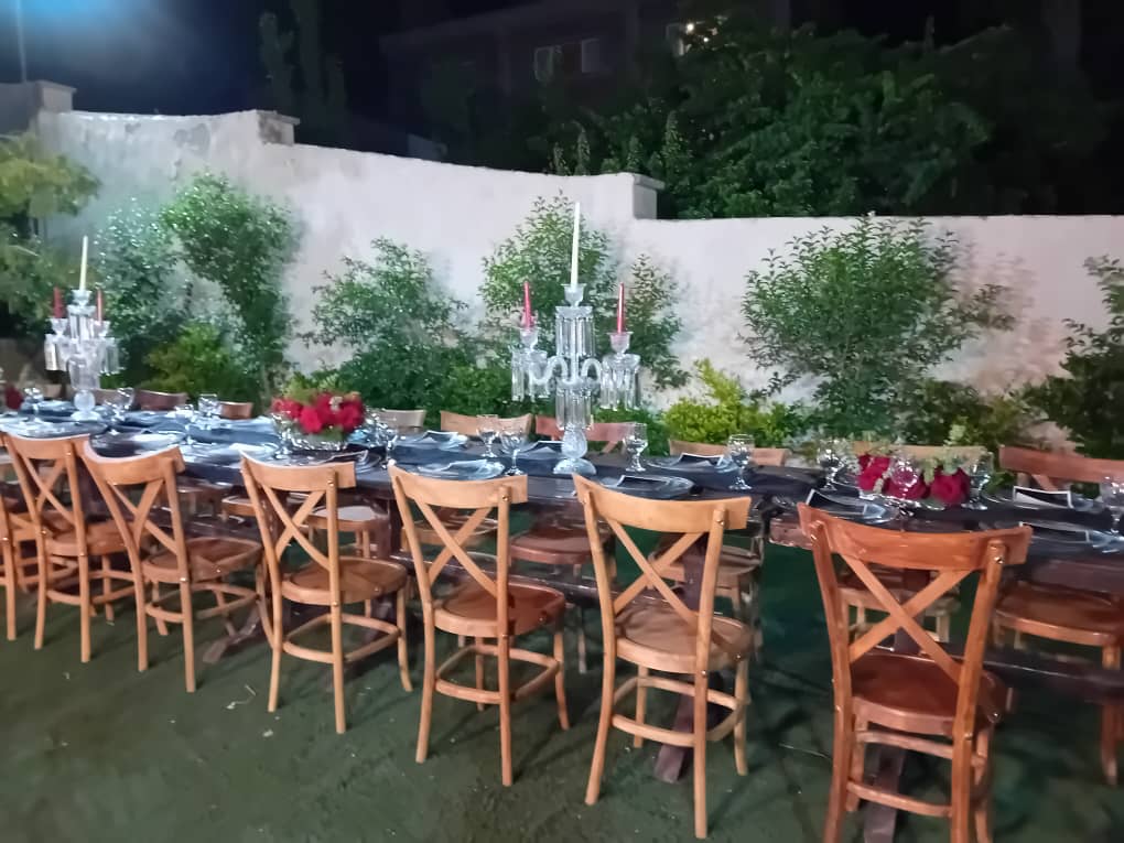 صندلی چوبی روستیک با پد نشیمن